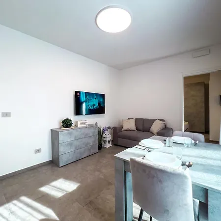 Panda Piano Terra In Pieno Centro A800 Apartment